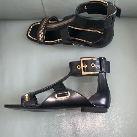 Rachel Zoe NWT Calfskin sandals with Metal Applications - Picture 7 of 10